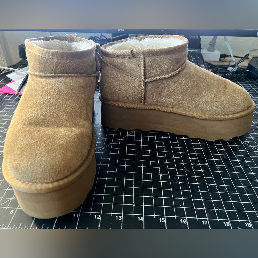 Platform furry boots- Cushionaire - size 8.5
